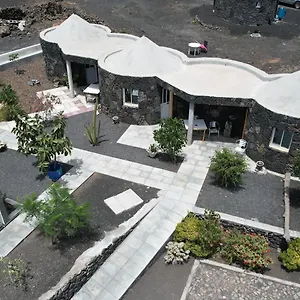 https://casa-helena.cape-verdehotels.com